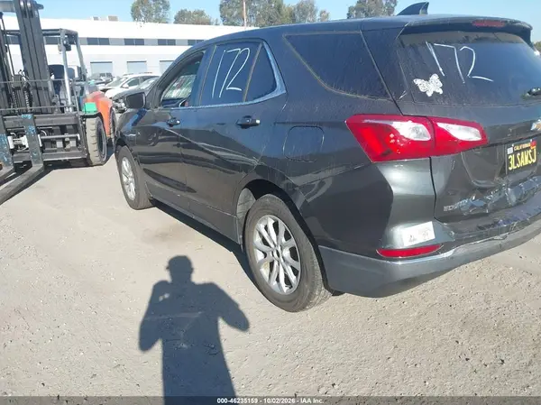 2018 CHEVROLET EQUINOX VIN 2GNAXJEV8J6226815 фото 3