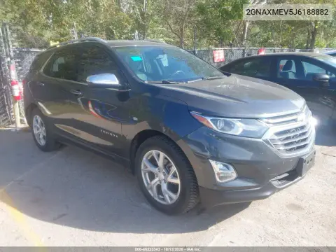 2GNAXMEV5J6188882 — 2018 Chevrolet Equinox, Сзади, фото до ремонта
