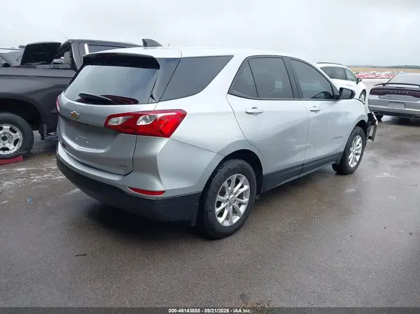 3GNAXSEV4KS627917 — 2019 Chevrolet Equinox, фото 4 с аукциона IAAI, Передняя часть