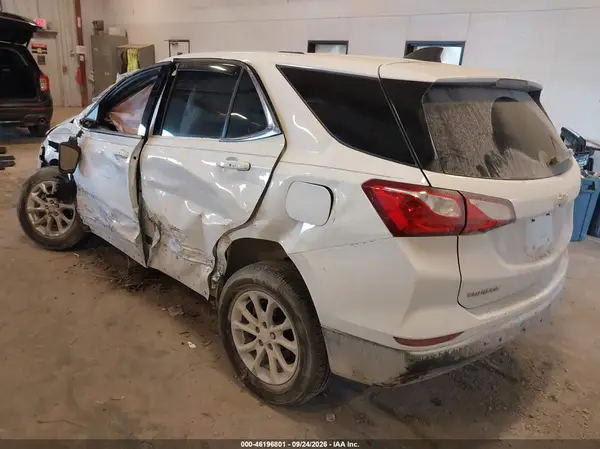 3GNAXJEV0KS604709 — 2019 Chevrolet Equinox, фото 3 с аукциона IAAI, Опрокидывание