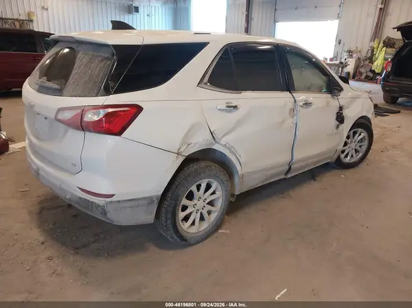 3GNAXJEV0KS604709 — 2019 Chevrolet Equinox, фото 4 с аукциона IAAI, Опрокидывание