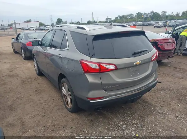 2019 CHEVROLET EQUINOX VIN 3GNAXYEX5KS553461 фото 3