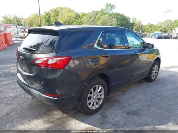2GNAXUEV2K6194401 — 2019 Chevrolet Equinox, фото 4 с аукциона IAAI 10.10.2026, Крыша