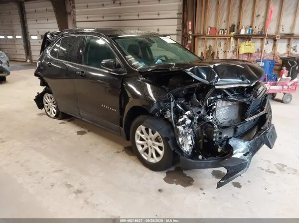 2GNAXUEV2K6120430 — 2019 Chevrolet Equinox, Передняя часть (Front & Rear), фото до ремонта