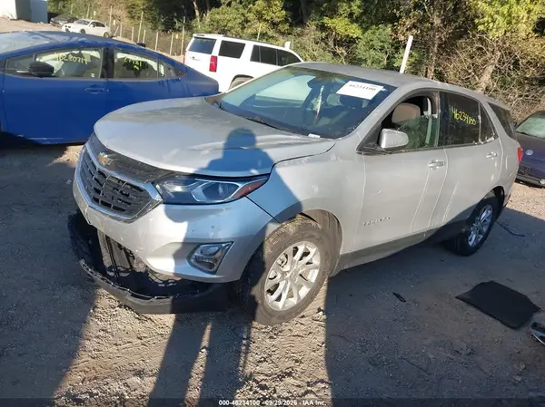 2GNAXTEVXL6242318 — 2020 Chevrolet Equinox, фото 2 с аукциона IAAI, Передняя часть