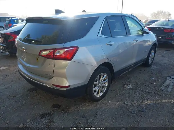 2GNAXTEVXL6242318 — 2020 Chevrolet Equinox, фото 4 с аукциона IAAI, Передняя часть