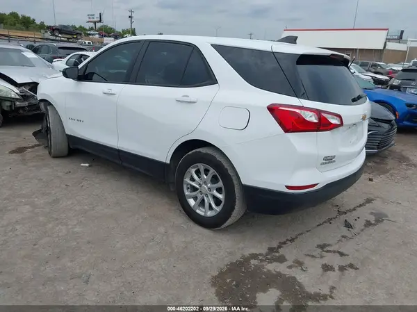 3GNAXHEV4MS129934 — 2021 Chevrolet Equinox, фото 3 с аукциона IAAI, Передняя часть