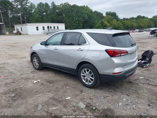 3GNAXUEV8NL102532 — 2022 Chevrolet Equinox, фото 3 с аукциона IAAI, Передняя часть