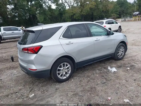 3GNAXUEV8NL102532 — 2022 Chevrolet Equinox, фото 4 с аукциона IAAI, Передняя часть