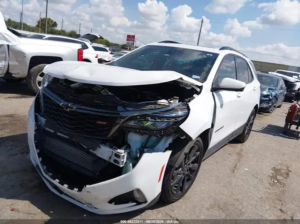 2GNAXMEVXN6143359 — 2022 Chevrolet Equinox, фото 2 с аукциона IAAI, Передняя часть