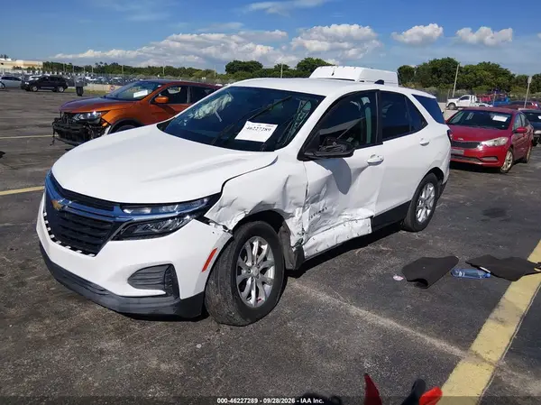 3GNAXHEV5NS167819 — 2022 Chevrolet Equinox, фото 2 с аукциона IAAI, Левый бок