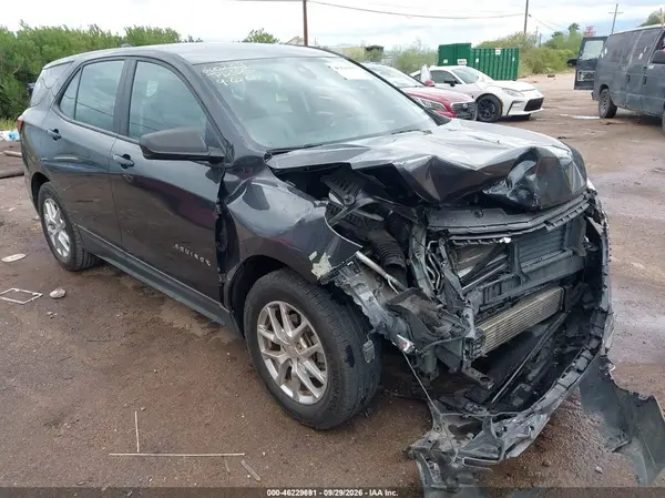 3GNAXHEV1NS214389 — 2022 Chevrolet Equinox, Передняя часть (Front End), фото до ремонта