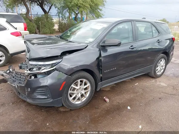 3GNAXHEV1NS214389 — 2022 Chevrolet Equinox, фото 2 с аукциона IAAI, Передняя часть