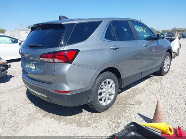 3GNAXKEG8PS128238 — 2023 Chevrolet Equinox, фото 4 с аукциона IAAI, Подтопление