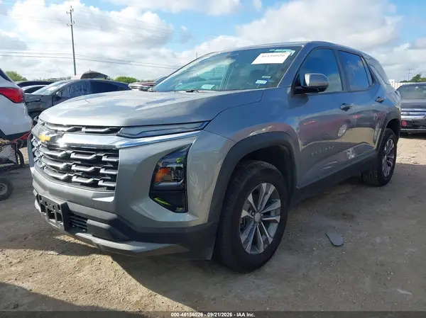 3GNAXPEG7TL349976 — 2026 Chevrolet Equinox, фото 2 с аукциона IAAI 12.10.2026, Повреждение двигателя