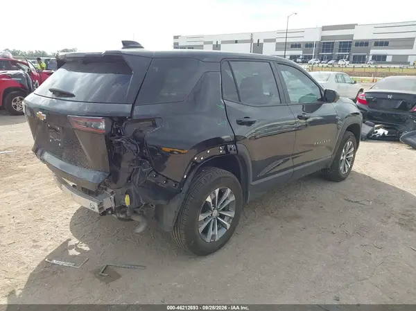 3GNAXPEG2TL363381 — 2026 Chevrolet Equinox, фото 4 с аукциона IAAI, Задняя часть