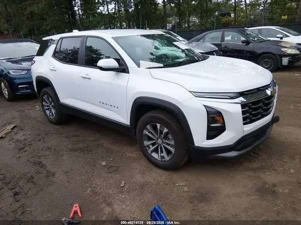 3GNAXPEG1TL274160 — 2026 Chevrolet Equinox, Передняя часть слева (Left Front), фото до ремонта