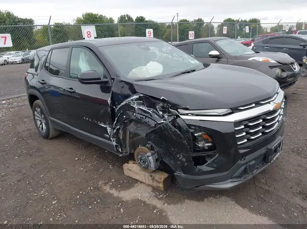 3GNAXPEG5TL401508 — 2026 Chevrolet Equinox, Передняя часть справа (Right Front), фото до ремонта