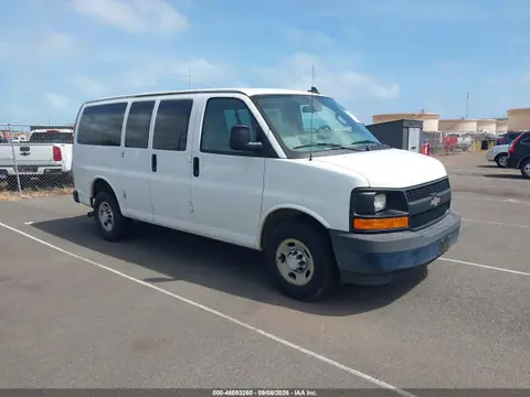 1GNWGEFG4H1273494 — 2017 Chevrolet Express 2500 LS, Естественный износ (Normal Wear & Tear), фото до ремонта