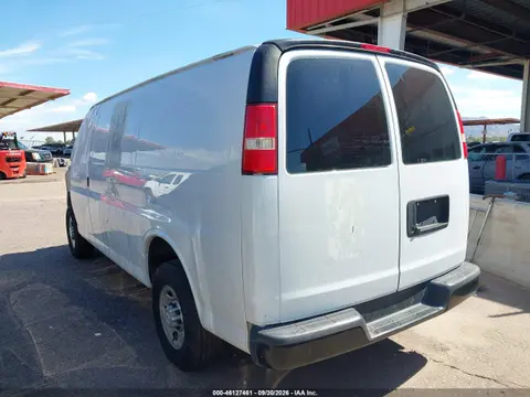 2017 Chevrolet Express 2500 Work Van VIN 1GCWGAFF3H1105046 фото 3