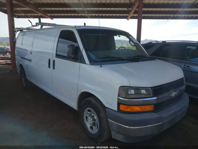 1GCWGBFFXH1110993 — 2017 Chevrolet Express 2500 Work Van, Естественный износ (Normal Wear & Tear), фото до ремонта