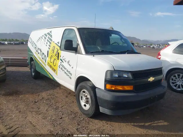 1GCWGBFP7J1282543 — 2018 Chevrolet Express 2500 Work Van, Естественный износ (Normal Wear & Tear), фото до ремонта