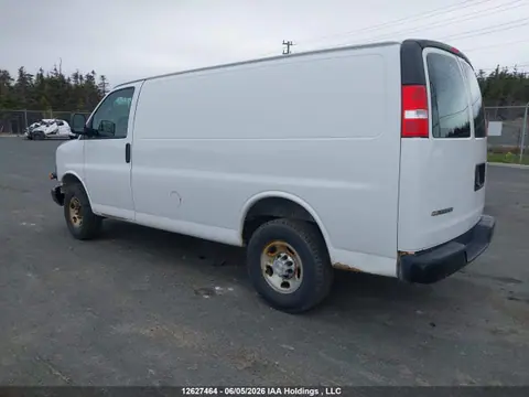 2021 Chevrolet Express 2500 Work Van VIN 1GCWGAF71M1299823 фото 3