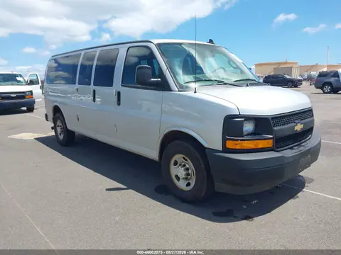1GAZGNFF6H1303553 — 2017 Chevrolet Express 3500 LS, Естественный износ (Normal Wear & Tear), фото до ремонта