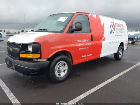 2017 Chevrolet Express 3500 Work Van VIN 1GCZGHFG7H1264473 фото 2