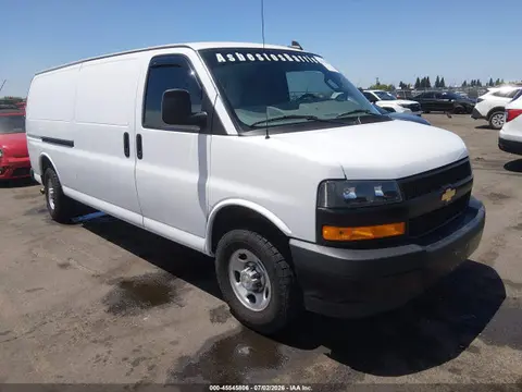 1GCWGBFP2P1217253 — 2023 Chevrolet Express Cargo RWD 2500 Extended Wheelbase Wt, Левый бок (Left Side), фото до ремонта