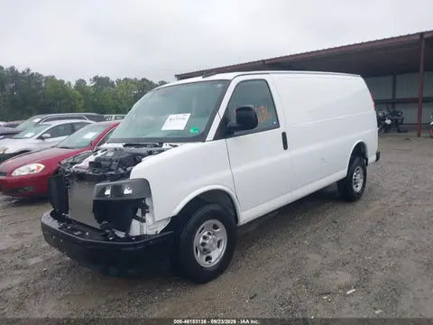 2024 Chevrolet Express Cargo Rwd 2500 Regular Wheelbase Wt VIN 1GCWGAFP9R1188315 фото 2