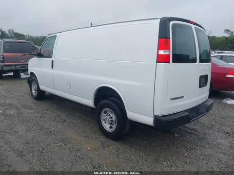 2024 Chevrolet Express Cargo Rwd 2500 Regular Wheelbase Wt VIN 1GCWGAFP9R1188315 фото 3