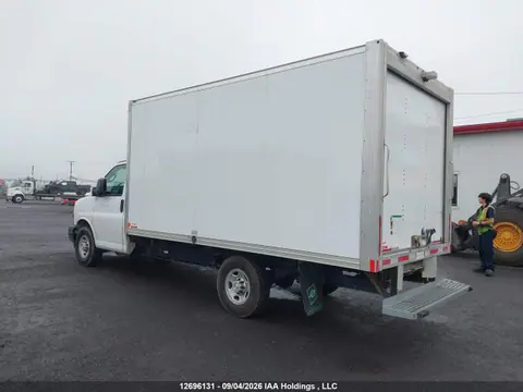 2025 Chevrolet EXPRESS G3500 VIN 1HA0GSF7XSN014534 фото 3