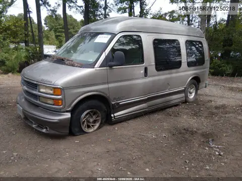 2000 Chevrolet Express Upfitter Pkg. VIN 1GBFG15R7Y1250218 фото 2