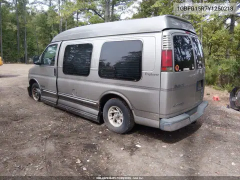 2000 Chevrolet Express Upfitter Pkg. VIN 1GBFG15R7Y1250218 фото 3
