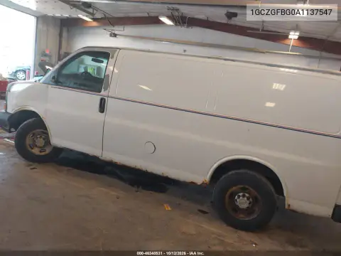 2010 Chevrolet Express 2500 Work Van VIN 1GCZGFBG0A1137547 фото 4