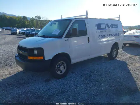 2016 Chevrolet Express 2500 Work Van VIN 1GCWGAFF7G1242537 фото 3