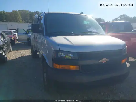 1GCWGAFG7J1172604 — 2018 Chevrolet Express, Правая сторона, фото до ремонта