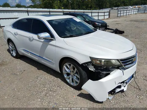 2G1145S37G9200878 — 2016 Chevrolet Impala 2LZ, Передняя часть (Front End), фото до ремонта
