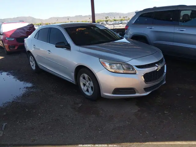 1G11B5SL2EF211815 — 2014 Chevrolet Malibu 1LS, Задняя часть (Rear), фото до ремонта
