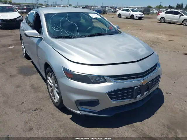1G1ZE5ST7HF159256 — 2017 Chevrolet Malibu 1LT, Передняя часть (Front End), фото до ремонта