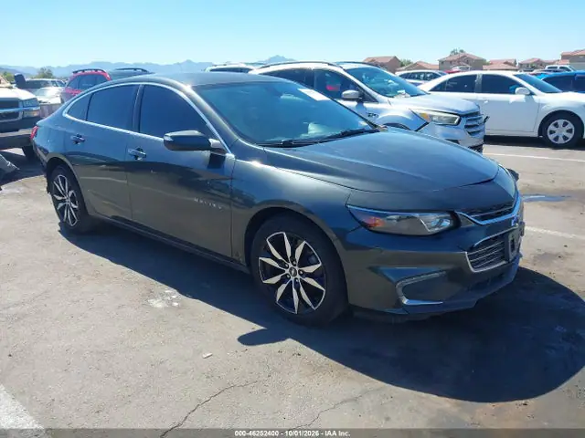 1G1ZE5ST0HF287273 — 2017 Chevrolet Malibu 1LT, Задняя часть (Rear), фото до ремонта