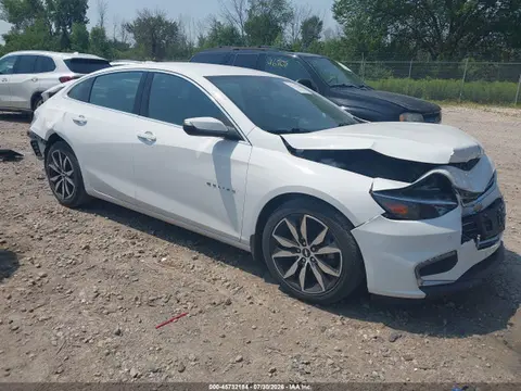 1G1ZF5SX7GF189632 — 2016 Chevrolet Malibu 2LT, Передняя часть (Front & Rear), фото до ремонта