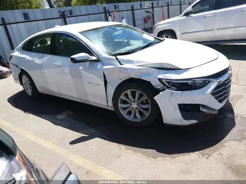 1G1ZD5ST6NF125520 — 2022 Chevrolet Malibu FWD LT, Правый бок (Right Side), фото до ремонта