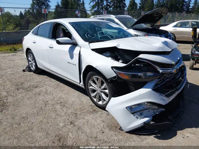 1G1ZD5ST3NF136362 — 2022 Chevrolet Malibu FWD LT, Естественный износ (Normal Wear & Tear), фото до ремонта