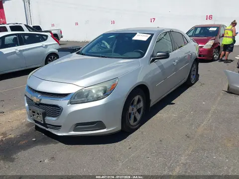 2015 Chevrolet MALIBU LS VIN 1G11B5SL0FF137568 фото 2