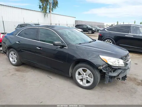 1G11B5SLXFF171100 — 2015 Chevrolet Malibu LS, Передняя часть (Front End), фото до ремонта