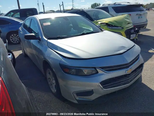 1G1ZB5ST5JF215502 — 2018 Chevrolet Malibu LS, Передняя часть (Front), фото до ремонта