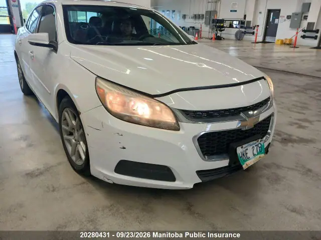 1G11C5SL5FF172586 — 2015 Chevrolet Malibu LT, Град (Hail), фото до ремонта