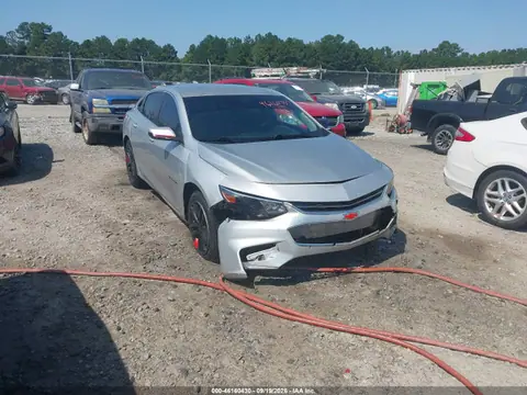 1G1ZD5ST7JF145107 — 2018 Chevrolet Malibu LT, Естественный износ (Normal Wear & Tear), фото до ремонта
